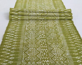 Saldi!!!!! Tessuto di cotone Hmong, tessuto batik vintage, runner da tavola, tessuto ricamato decorato della tribù delle colline Hmong dalla Thailandia (Z5)