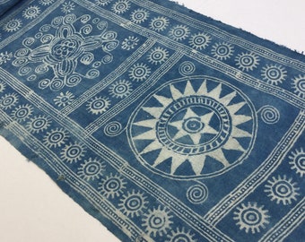 SALE!!!! 2.0 Meters Long Natural Hmong Hemp Fabric, vintage Hemp hand dyed Hmong hill tribe-Bed runner, Old Hemp from Thailand(M9)