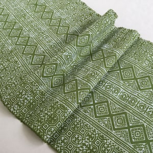 Verkauf !!!!! Hmong Baumwolle,vintage Batik Stoff Textilien, Tischläufer,Stofftextilien verzierte Stickerei Hmong hill tribe Aus Thailand(C4)