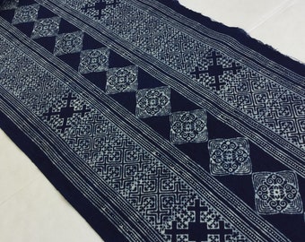 Shock Price!!!! 2.45 Meters long Hmong cotton, Indigo Batik fabric, Vintage style cotton textiles, Table runner from Thailand (FEB2)