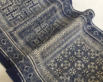 Natural Hmong hemp fabric, vintage  hemp hand dyed Hmong hill tribe -Bed runner ,Table runner from Thailand(MA1)