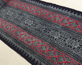 2.40 Meters Long Red line handwoven Hmong cotton Indigo Batik fabric, Vintage style cotton textiles, Table runner from Thailand(EG1)