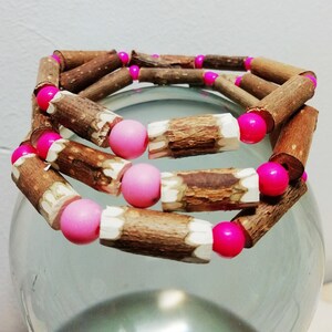 Bracelet en bois de noisetier, efficace contre les douleurs dû à l'acidité en trop dans le corps, anti-arthrose, anti- arthrite, ménopause