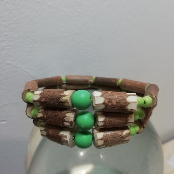 Bracelet en bois de noisetier efficace contre les douleurs, recette Amerindiennes, anti reflux gastrique, douleurs dos, acné, ménopause,acné