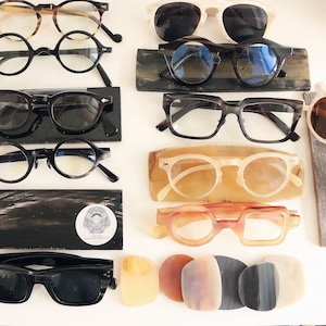 Fabriquées individuellement sur mesure avec monture en corne naturelle / lunettes de soleil - Fabriquées sur commande