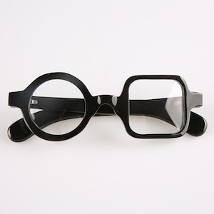 Handmade Buffalo Horn Asymmetrical Glasses Frames: Piano Black