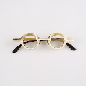 Lunettes rondes Art nouveau faites main en corne naturelle véritable avec plaquettes de nez - Hommes - Femmes - 100 % Corne Véritable