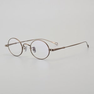 Retro Japanese style Lightweight Classic Small Oval Titanium Glasses Different Colors Prescription lenses Mens Glasses Retro Bronze