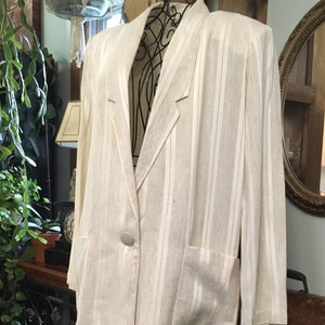 Vintage Barbara M Cream Pinstripe Skirt Suit Size 11/12