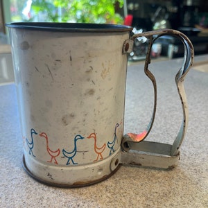 Vintage Androck Flour Sifter Farmhouse Country Decor Duck Pattern White Blue Orange Colors