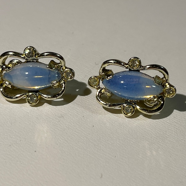 Vintage Sarah Coventry Blue Moonstone with Rhinestones Clip On Earrings 1950’s