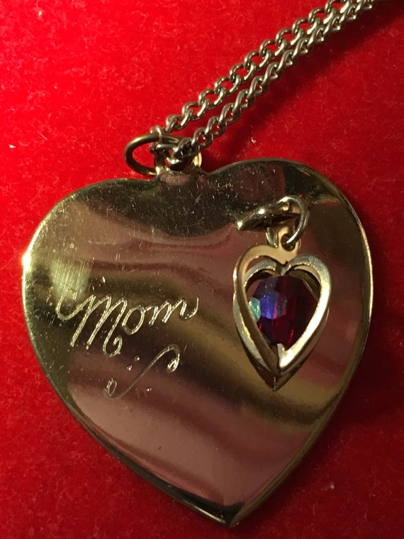 Mom Engraved Gold Heart Pendant/Charm with Heart D