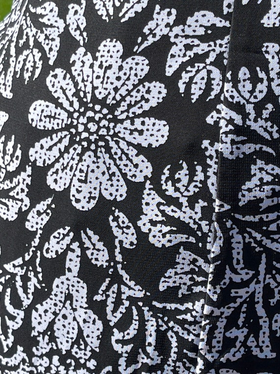 Vintage Black and White Floral Lightweight Skirt … - image 4