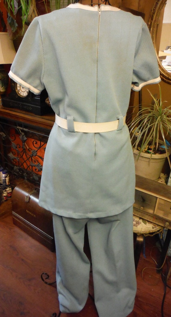 Vintage 1960/70's Baby Blue Belted Short Sleeve S… - image 2