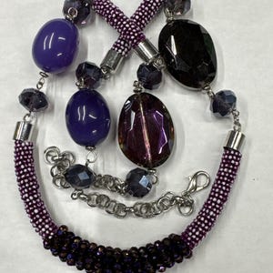 Vintage Purple Beaded Necklace. Statement Necklace Formal Work Place Elegant Glass Beads Silver Tone