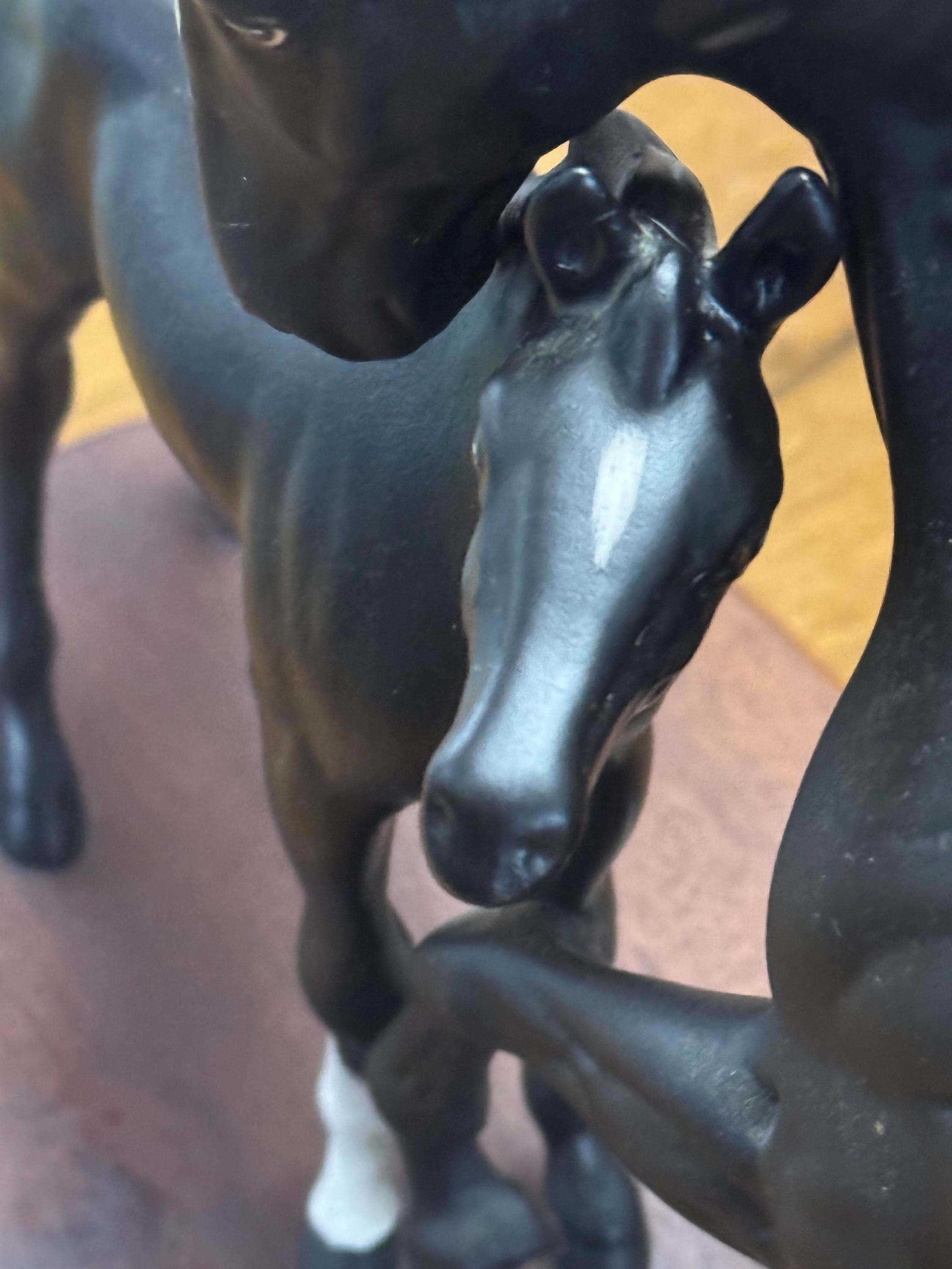 ロイヤルドルトン　馬　置物　 Black Beauty ＆ Foal ロイヤルドルトン 馬 置物 Black Beauty ＆ Foal