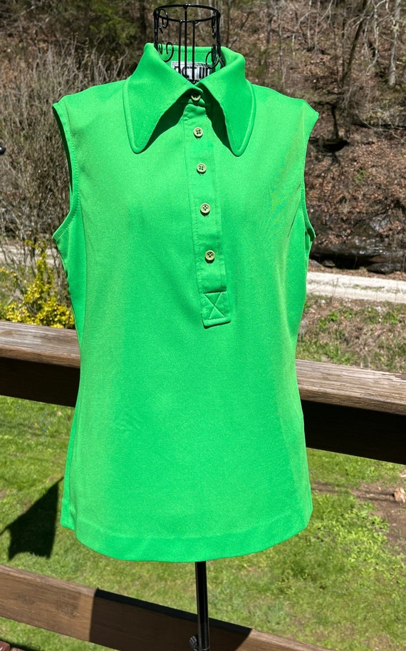 Vintage Sleeveless Green Pullover Top Women Top So