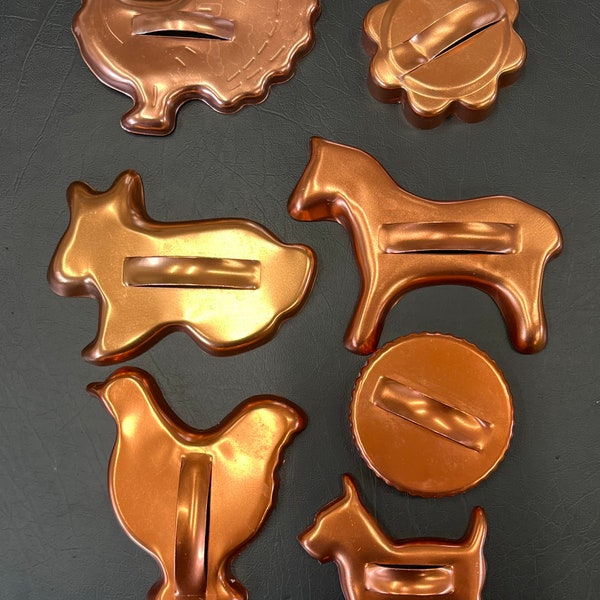 Vintage 7 Animal Copper Color Metal Cookie Cutter’s Baking Utensils Cookie Patterns Press Turkey, Dog, Farm Animals