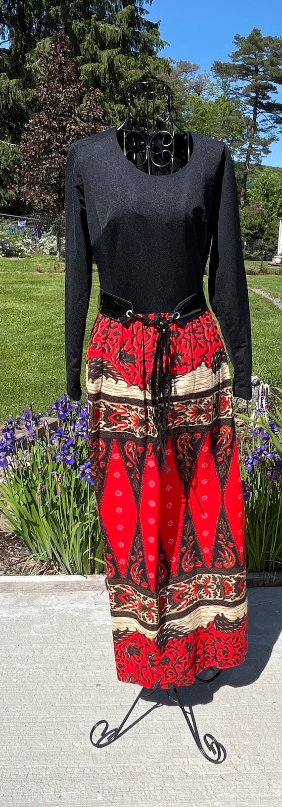Vintage Women  Red and Black Gown Long Dress Boho - image 2