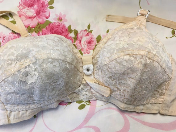 Vintage 50’s Nude/ Beige Lace Bra Soft Lace Cup - image 2