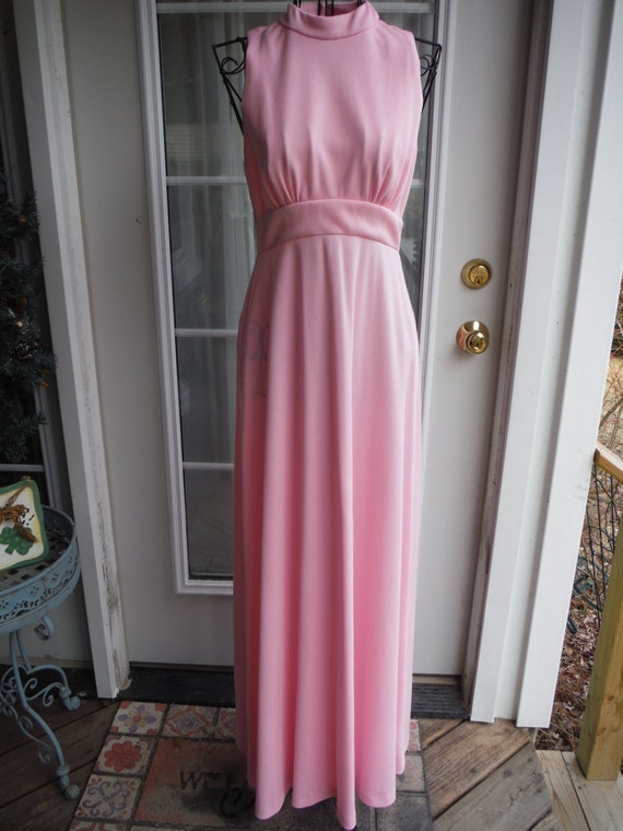 Vintage 1960's Pink with Burgundy Velvet accented… - image 5