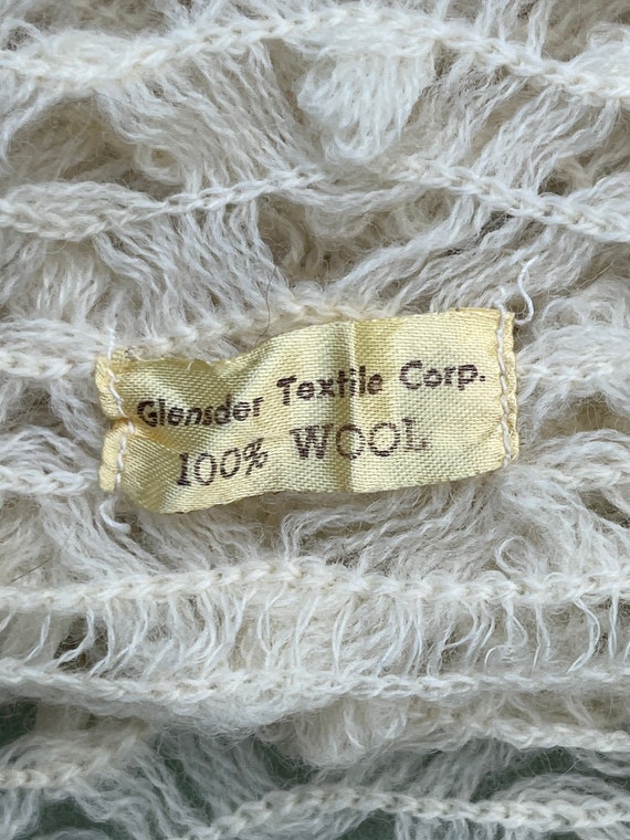 Vintage Wool Cream Knitted Shawl Wrap Glensder Te… - image 9