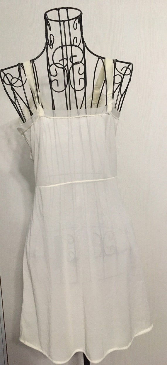 Vintage 60’s White Nylon Dress Slip 34 - image 6