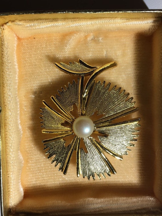 Broche Ancienne Dorée Avec Pierres - État Très Bon - Bijou Vintage