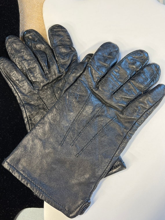 Vintage Black Leather Women Driving Gloves Size 6… - image 1