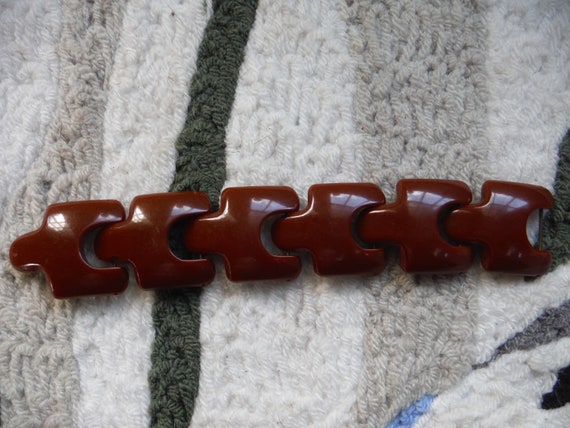 Vintage Bakelite Brown Linked Bracelet - image 3