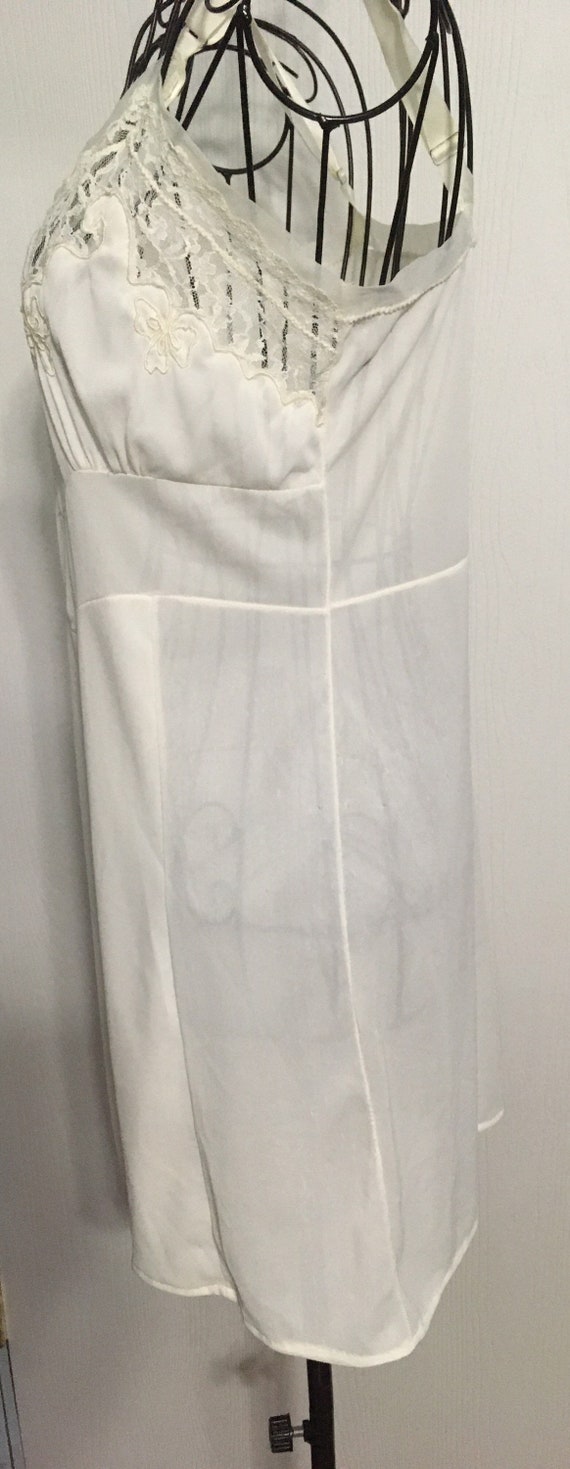 Vintage 60’s White Nylon Dress Slip 34 - image 7