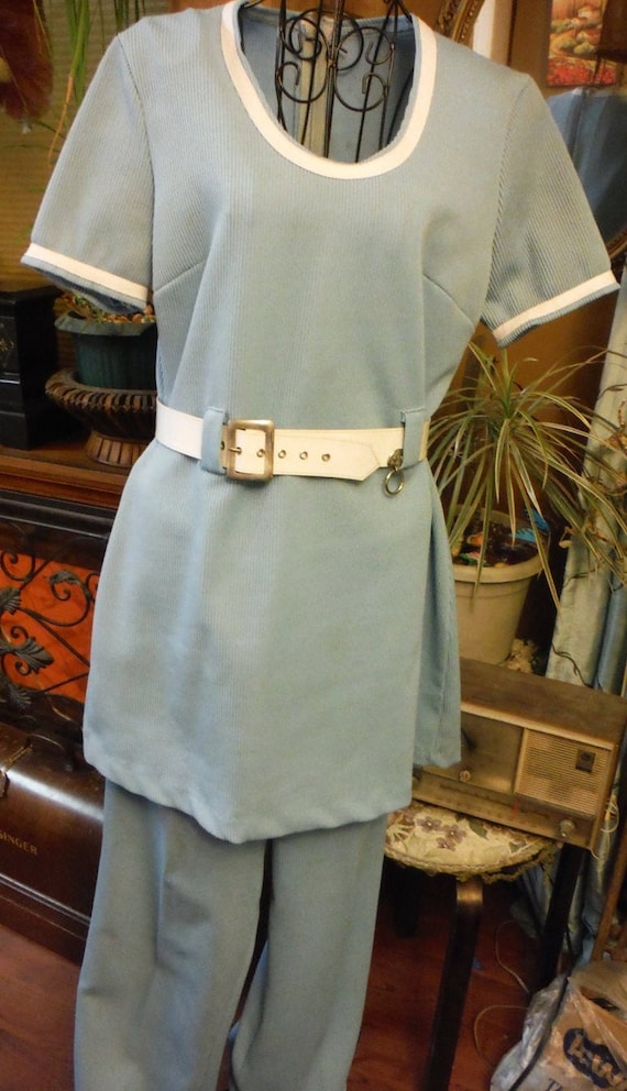 Vintage 1960/70's Baby Blue Belted Short Sleeve S… - image 1