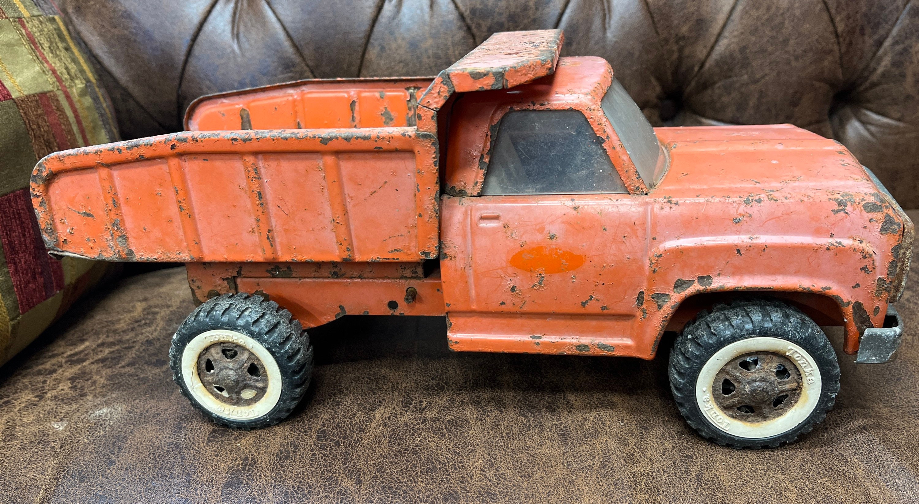 Vintage 1970s Tonka Orange Dump Truck Steel Fall Decoration