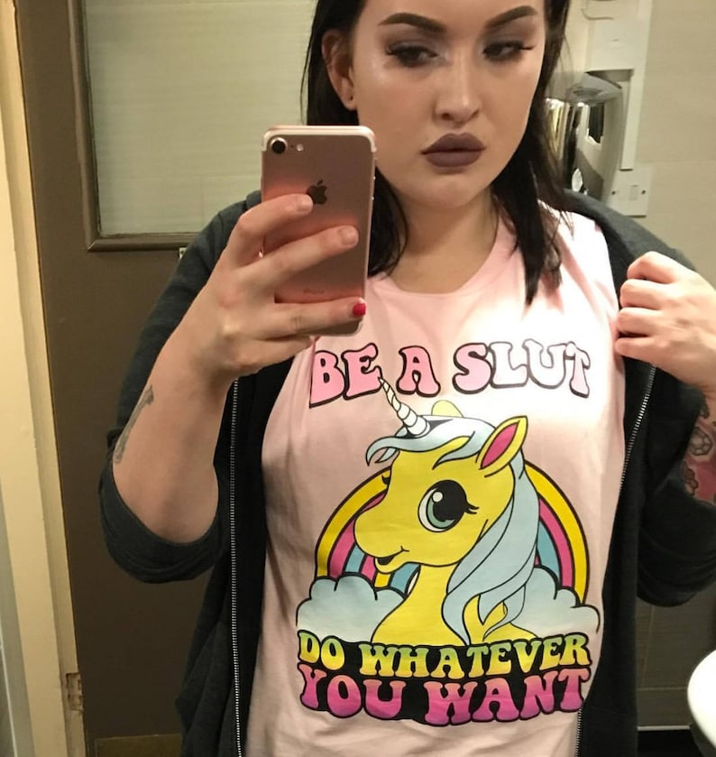 nude sunburned teen tubbler