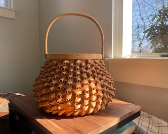 Vintage Porcupine curl basket