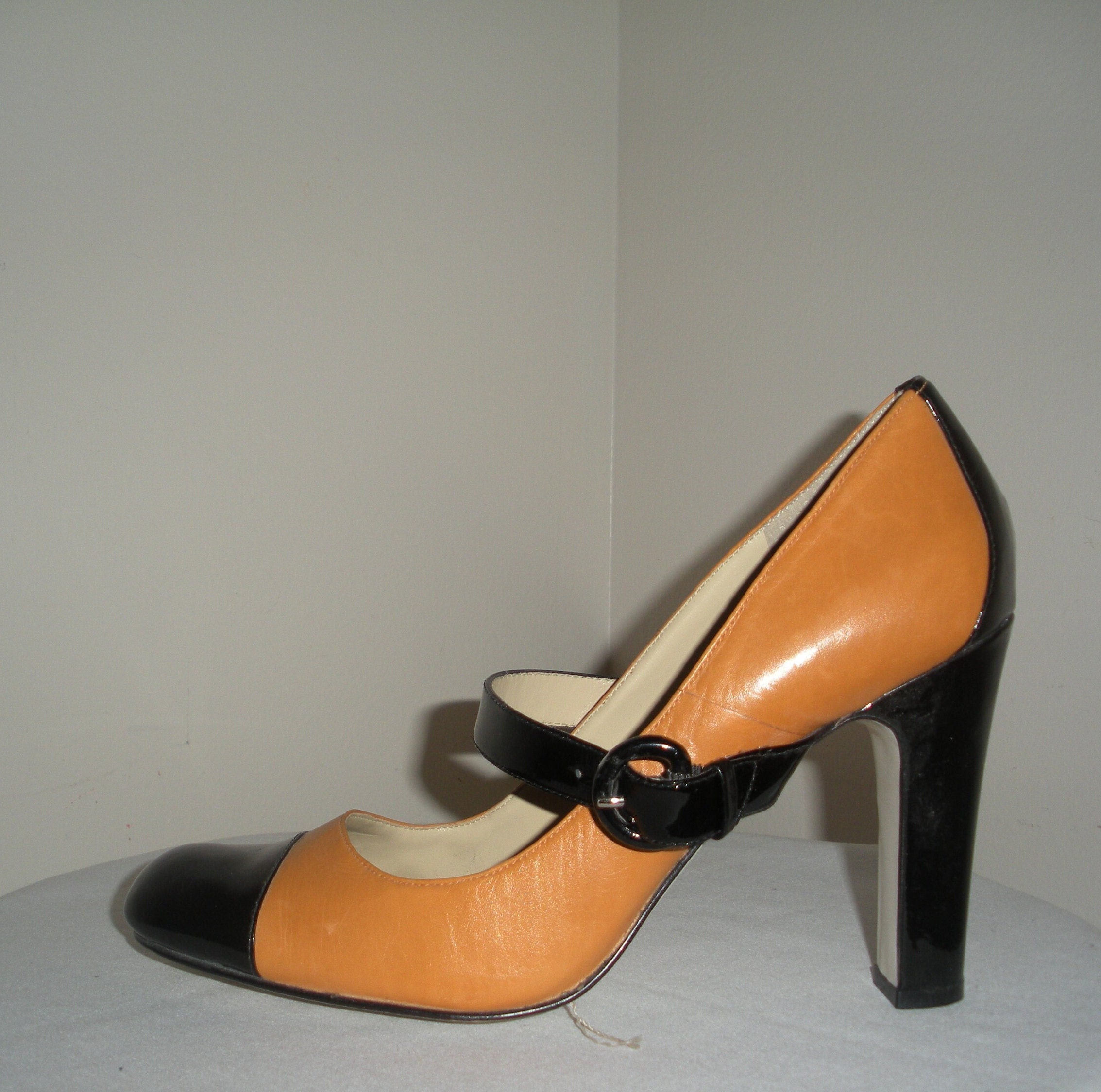 Vintage Ladies Leather Pumps With Strap Size 9M Shoes Enzo Etsy