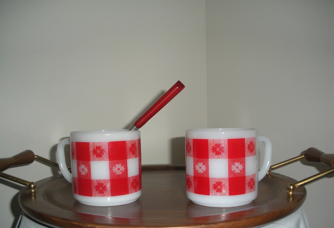 Vintage Red and White Gingham Cups With Flowers Set of Two 2 Milk Glass