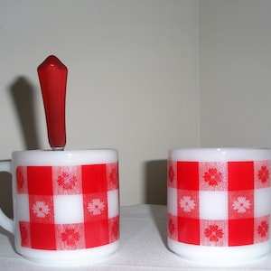 Vintage Red and White Gingham Cups with Flowers Set of Two 2 Milk Glass Cups by Federal Glass
