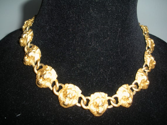 Vintage Anne Klein Lion Heads Necklace Matte Gold… - image 5