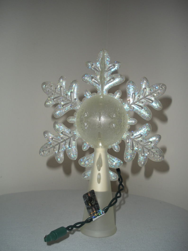Vintage Snowflake Tree Topper Hallmark Keepsake Shimmering Christmas
