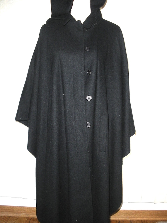 Vintage Black Wool Cape Albert Nipon Removable Ho… - image 1