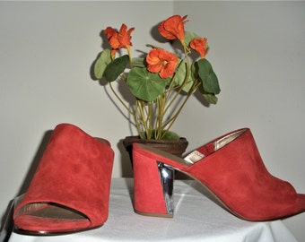 Ladies Leather Rust Burnt Orange Colored Shoes with Acrylic Accent Heels  Nine West Size 9 1/2 M