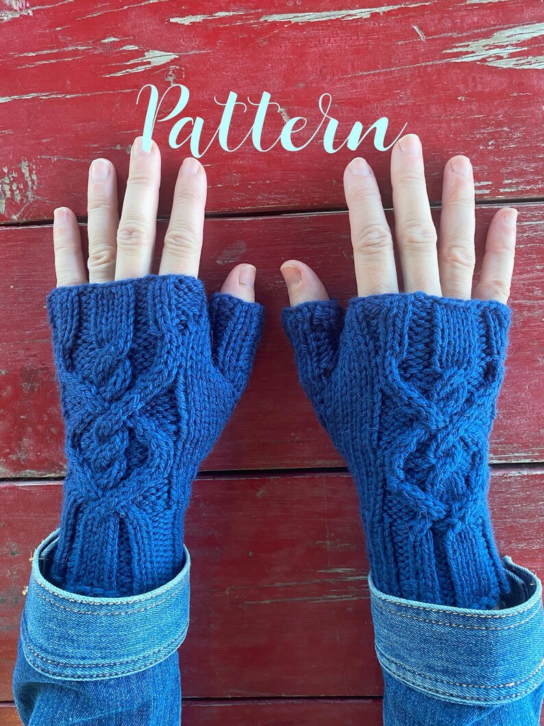 Blue Cabled Fingerless Mitts