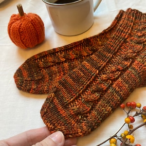 Easy Autumn Colored Cabled Sock Knitting Pattern: Malabrigo Rios Yarn (PDF Download)