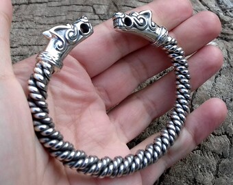 Viking bracelet, ragnar bracelet, dragon bracelet, Viking bracelet Silver, Viking Jewelry, Torque, Norse Mythology, Pagan, Medieval Jewelry