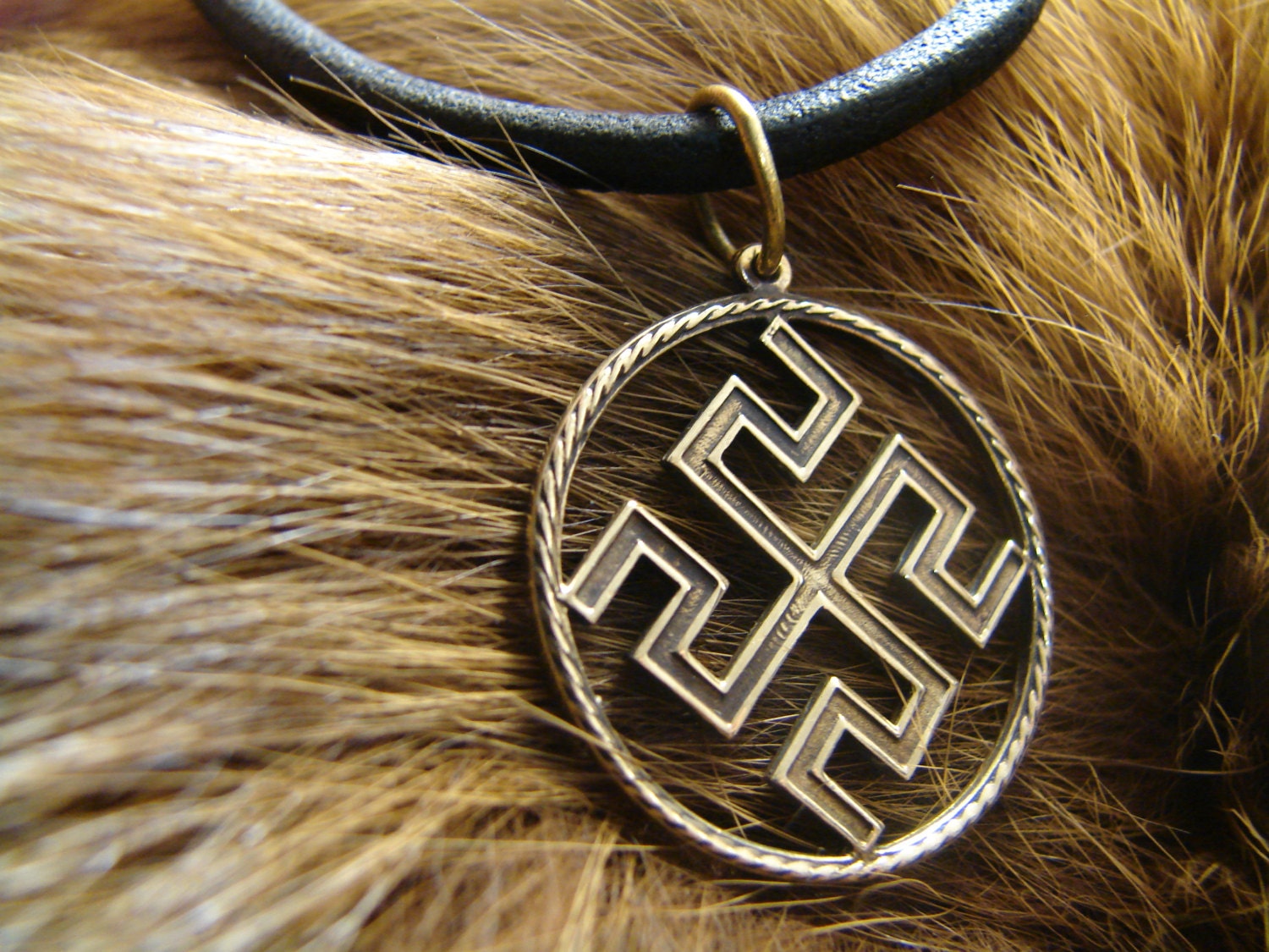 DeemoShop Handmade Pendant Necklace Slavic Amulet Pagan Solar Symbol Slavic Wheel Nordic Amulet Viking Men DeemoShop Handmade Pendant Necklace Slavic Amulet Pagan Solar Symbol Slavic Wheel Nordic Amulet Viking Men