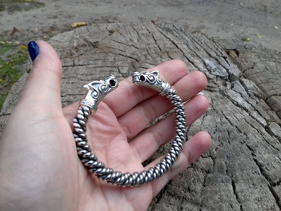 Pulsera vikinga de plata, anillo de brazo Ragnar Lothbrok, joyería vikinga,  brazalete de par dragón, pulsera de torc nórdico, pulsera celta, hombres  brazaletes -  México