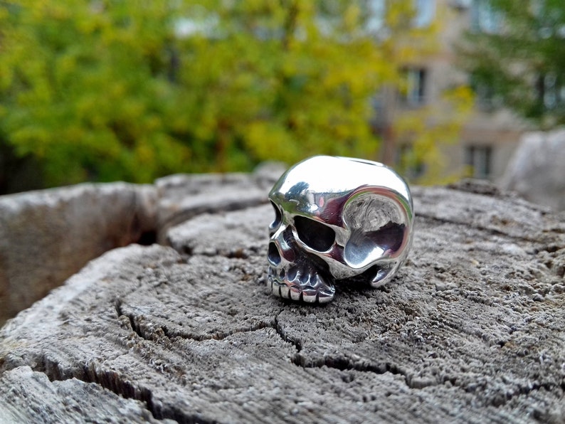 Human skull bead, Silver, Skull head, Beads for hair, Beads lanyard for knife, Biker jewelry, Anatomical skull, Skull spacer, Momento Mori - .br Human skull bead, Silver, Skull head, Beads for hair, Beads lanyard for knife, Biker jewelry, Anatomical skull, Skull spacer, Momento Mori - .br