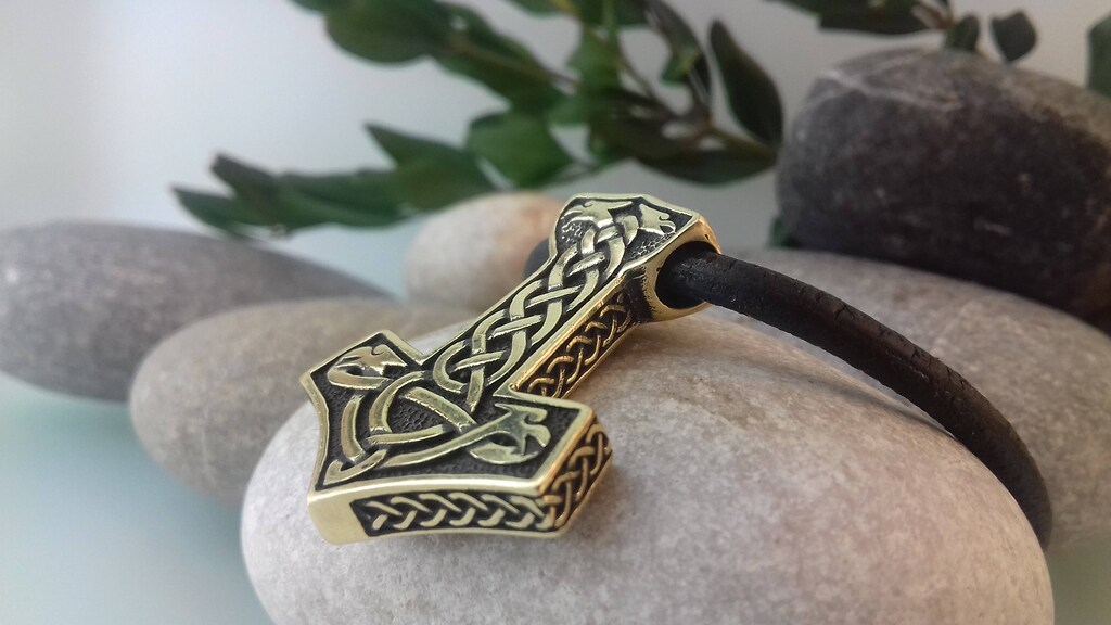 Collana Vikinga Martello Di Thor Mjolnir – Uomo E Donna, Acciaio Inox 56x21mm, Catena 55+5cm, Con Confezione Regalo Bestyle