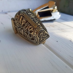 Set med 2 vikingabroscher "björnhuvud", Replika, Rekonstruktionsfibula, Djurhuvud, Medeltida, Nordisk, Hednisk, SCA-dräkt, Vikingasmycken bild 2